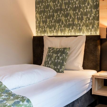 Cityhotel Goldener Adler B&B К'юза Екстер'єр фото