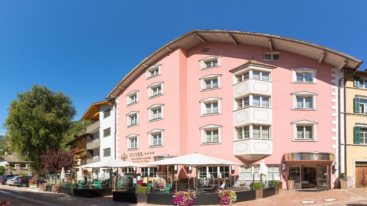 Cityhotel Goldener Adler B&B К'юза Екстер'єр фото