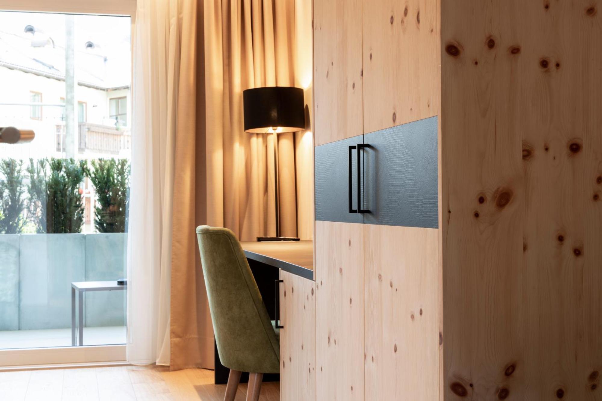 Cityhotel Goldener Adler B&B К'юза Екстер'єр фото