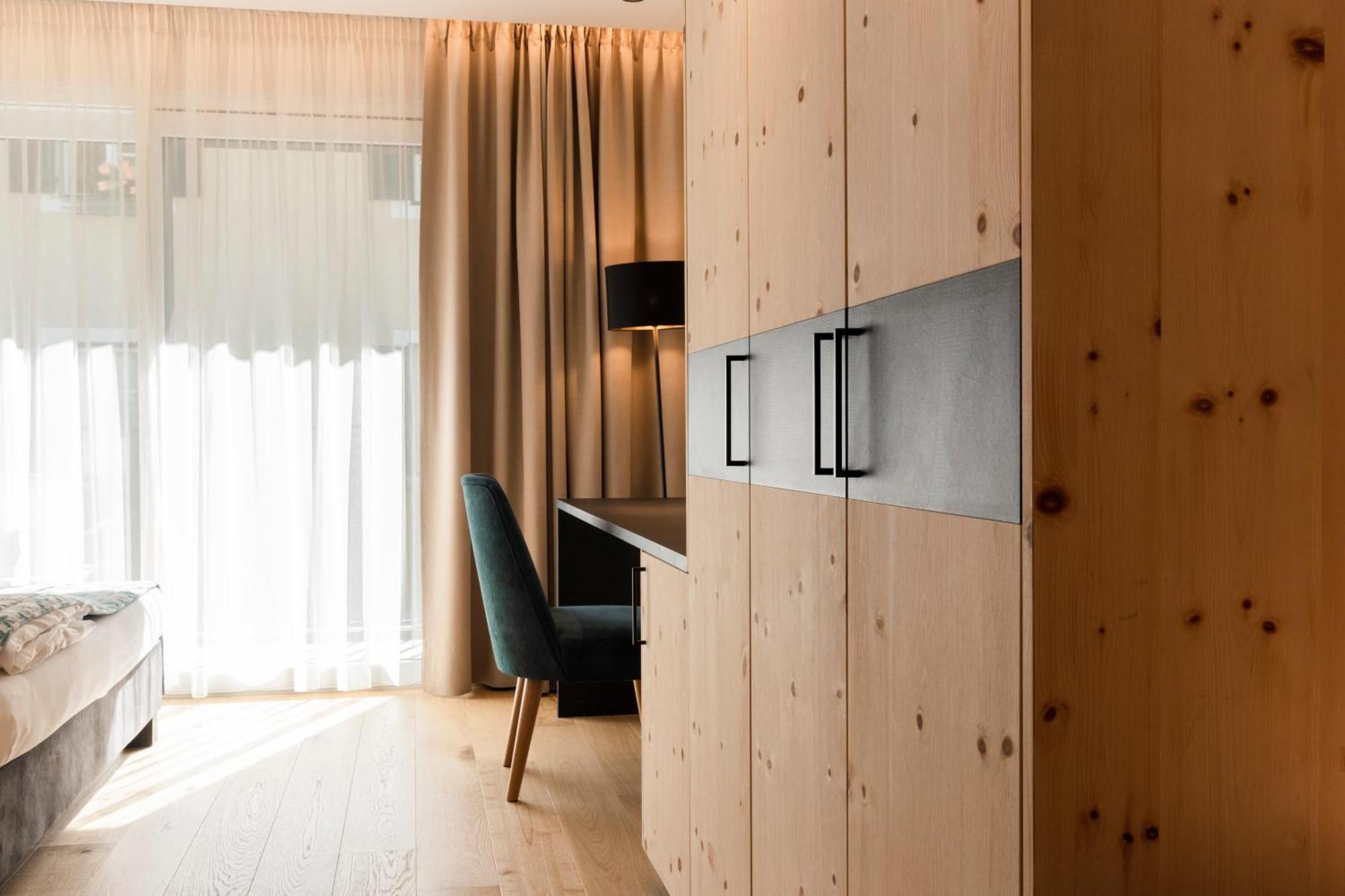 Cityhotel Goldener Adler B&B К'юза Екстер'єр фото
