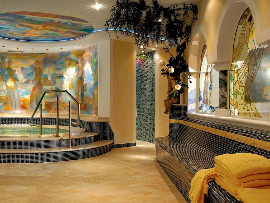 Cityhotel Goldener Adler B&B К'юза Екстер'єр фото