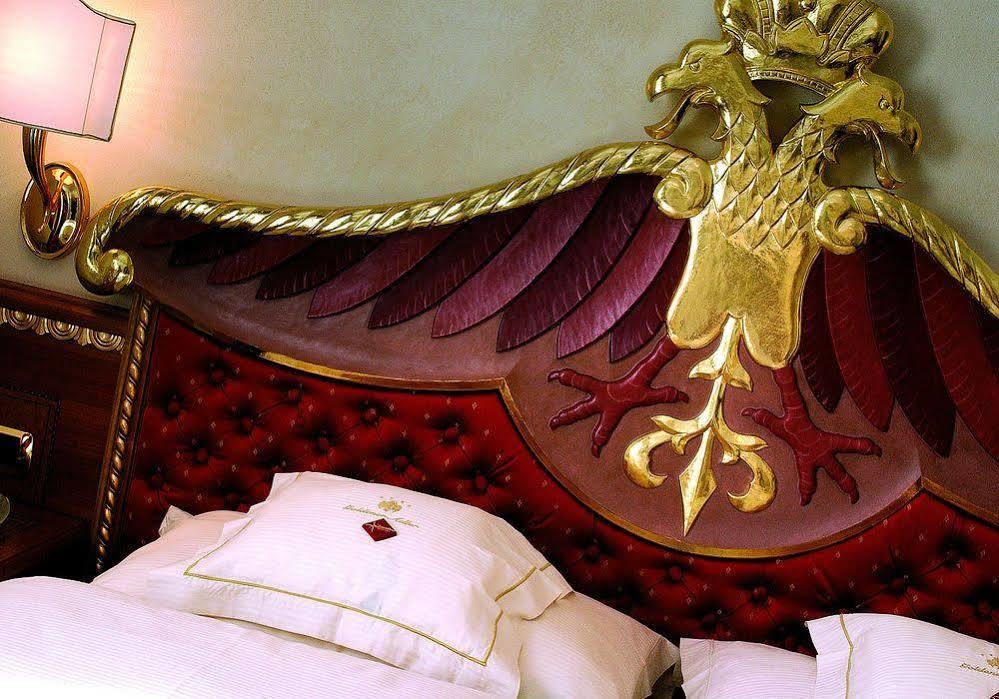 Cityhotel Goldener Adler B&B К'юза Екстер'єр фото